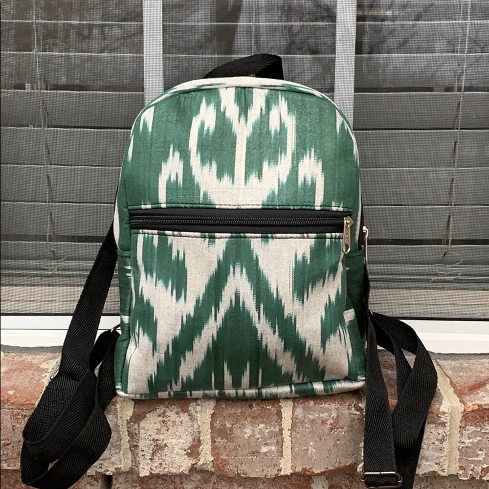 Backpack Ikat Adras Atlas with unique patterns 🎒